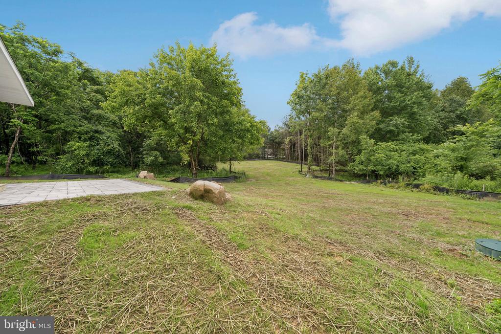 425 PALOMINO DR, LOUISA, Virginia 23093, 3 Bedrooms Bedrooms, ,2 BathroomsBathrooms,Residential,425 PALOMINO DR,VALA2009494 MLS # VALA2009494