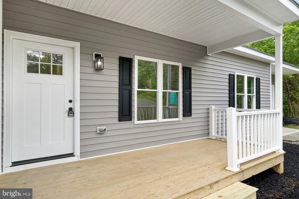 425 PALOMINO DR, LOUISA, Virginia 23093, 3 Bedrooms Bedrooms, ,2 BathroomsBathrooms,Residential,425 PALOMINO DR,VALA2009494 MLS # VALA2009494