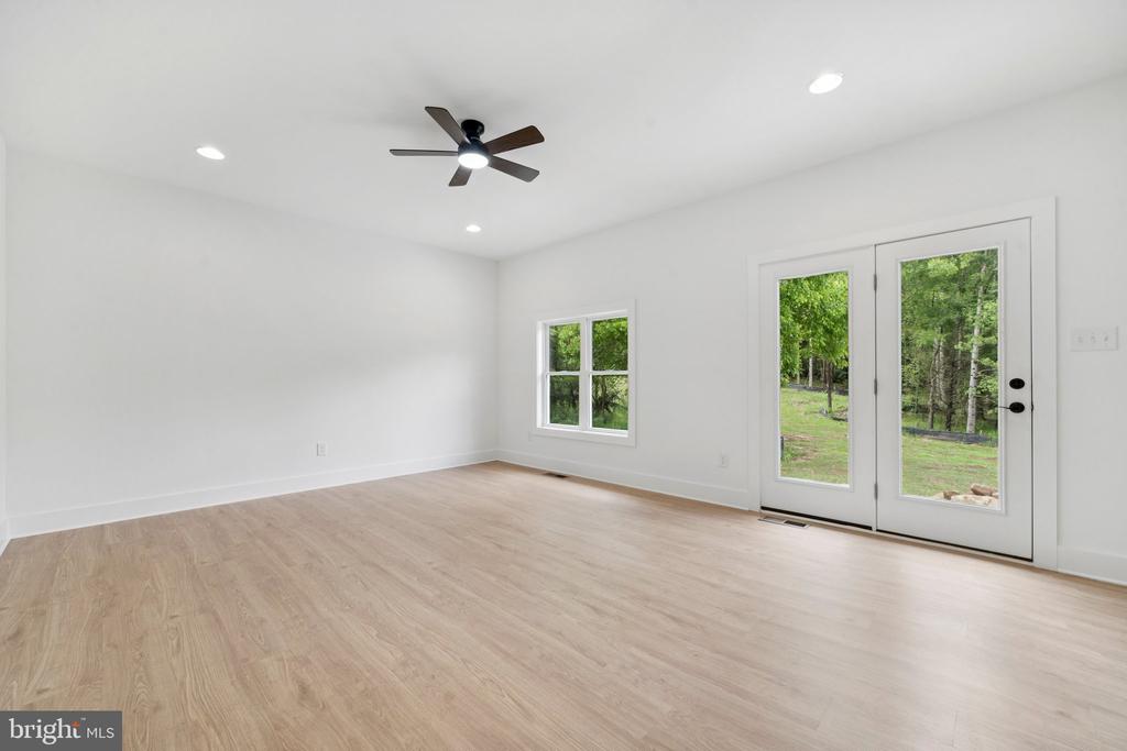 425 PALOMINO DR, LOUISA, Virginia 23093, 3 Bedrooms Bedrooms, ,2 BathroomsBathrooms,Residential,425 PALOMINO DR,VALA2009494 MLS # VALA2009494