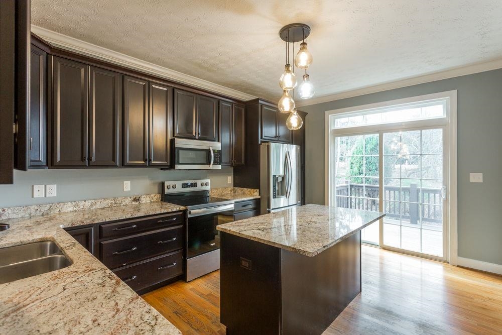 111 VILLA VIEW DR, STAUNTON, Virginia 22401, 3 Bedrooms Bedrooms, ,2 BathroomsBathrooms,Residential,111 VILLA VIEW DR,674473 MLS # 674473