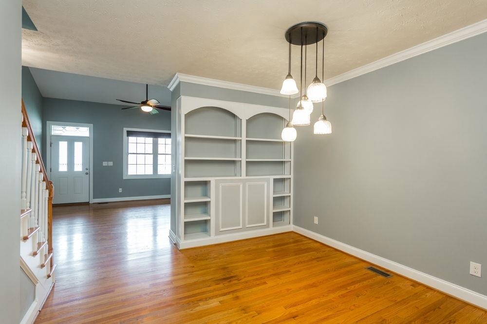 111 VILLA VIEW DR, STAUNTON, Virginia 22401, 3 Bedrooms Bedrooms, ,2 BathroomsBathrooms,Residential,111 VILLA VIEW DR,674473 MLS # 674473