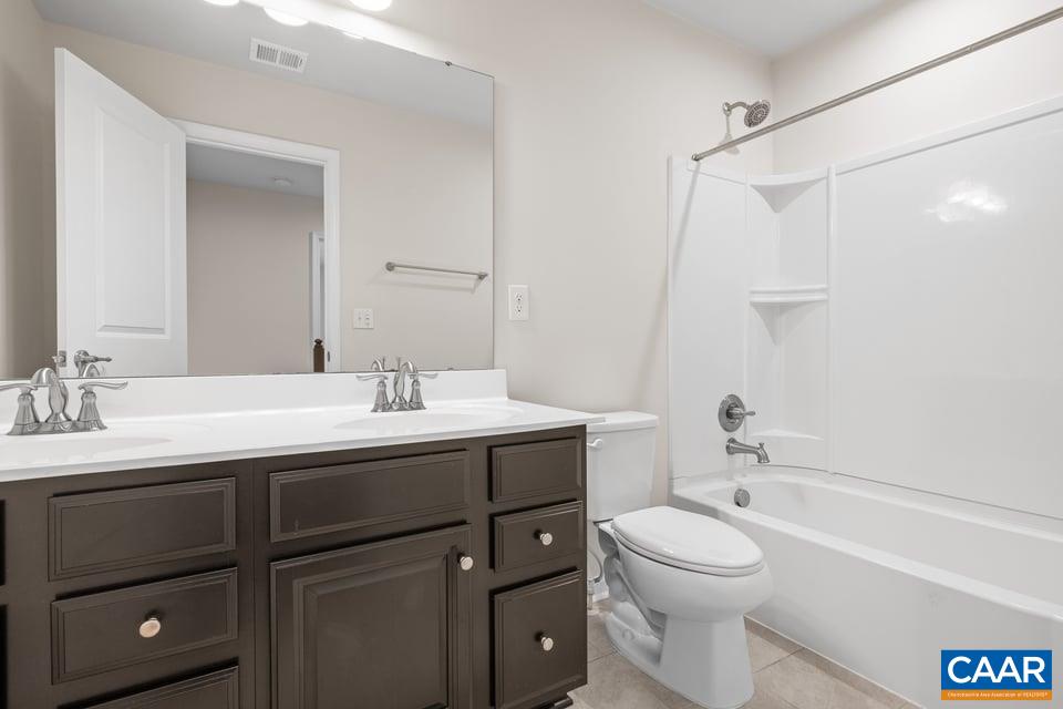 4400 SUNSET DR, CHARLOTTESVILLE, Virginia 22911, 4 Bedrooms Bedrooms, ,2 BathroomsBathrooms,Residential,4400 SUNSET DR,674649 MLS # 674649