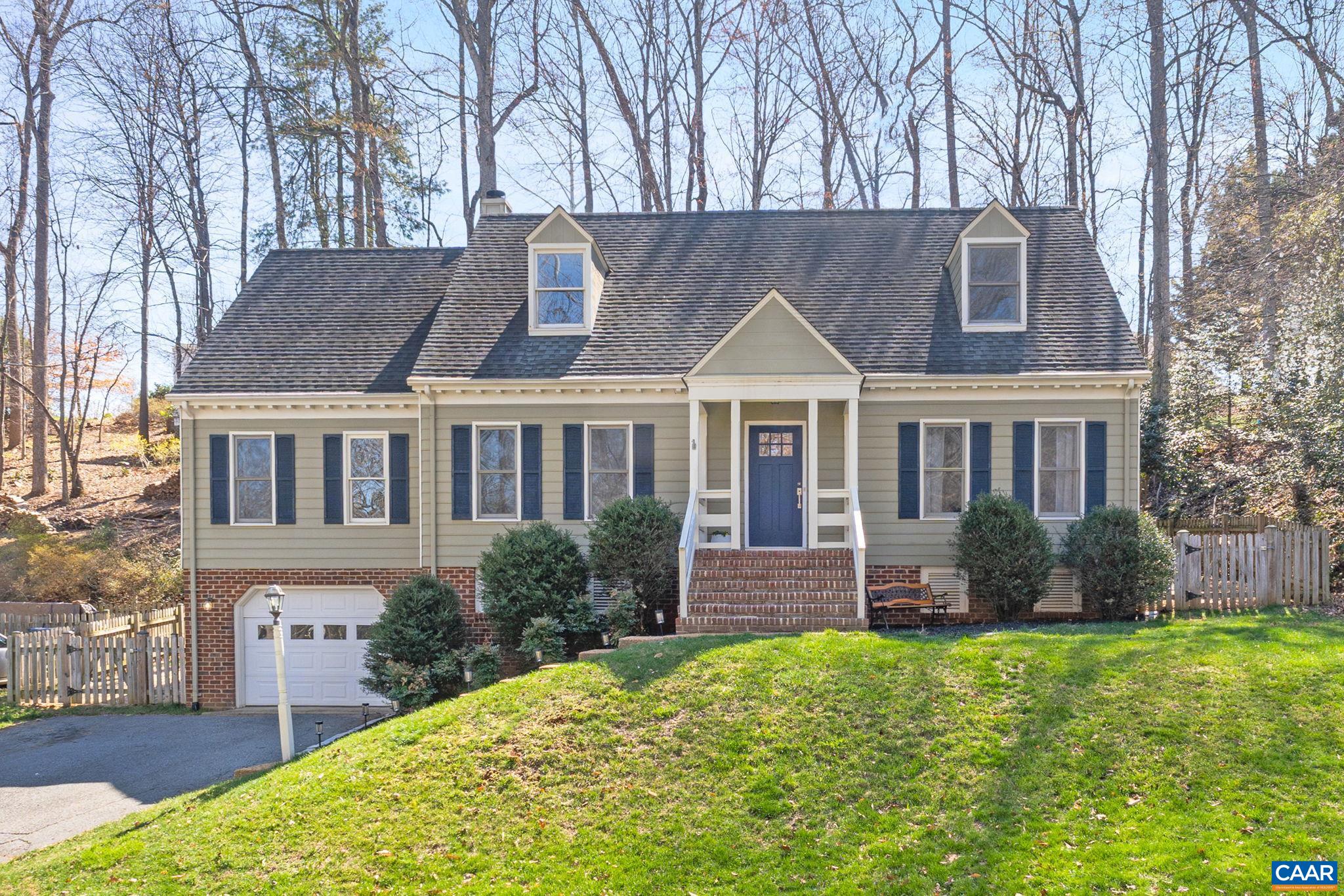 1783 HEARTHGLOW LN, CHARLOTTESVILLE, Virginia 22901, 4 Bedrooms Bedrooms, ,2 BathroomsBathrooms,Residential,1783 HEARTHGLOW LN,674677 MLS # 674677