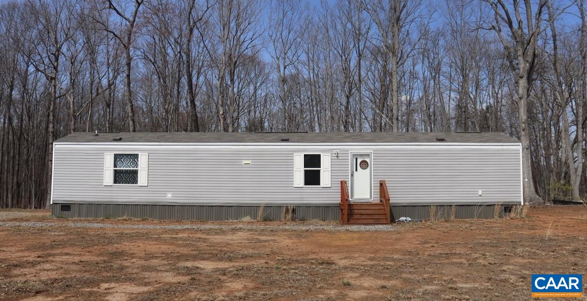 169 OLD DARBYTOWN RD, DILLWYN, Virginia 23936, 3 Bedrooms Bedrooms, ,2 BathroomsBathrooms,Residential,169 OLD DARBYTOWN RD,674686 MLS # 674686