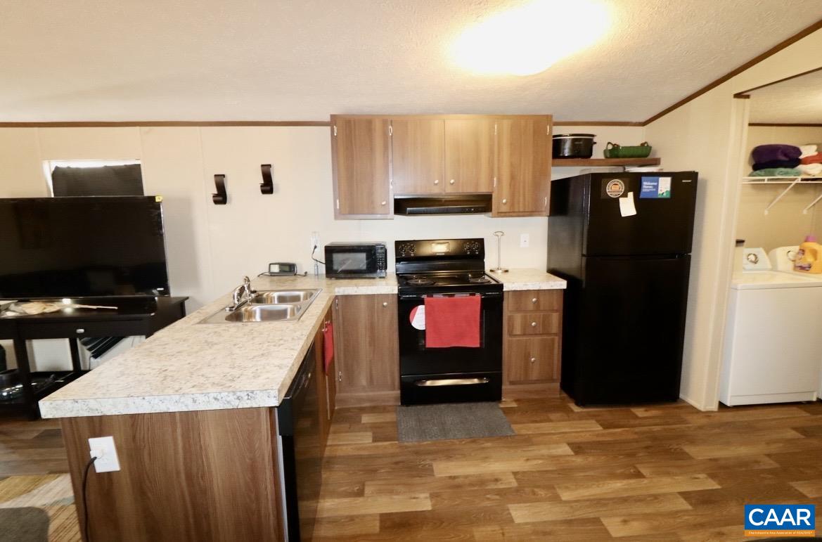 169 OLD DARBYTOWN RD, DILLWYN, Virginia 23936, 3 Bedrooms Bedrooms, ,2 BathroomsBathrooms,Residential,169 OLD DARBYTOWN RD,674686 MLS # 674686