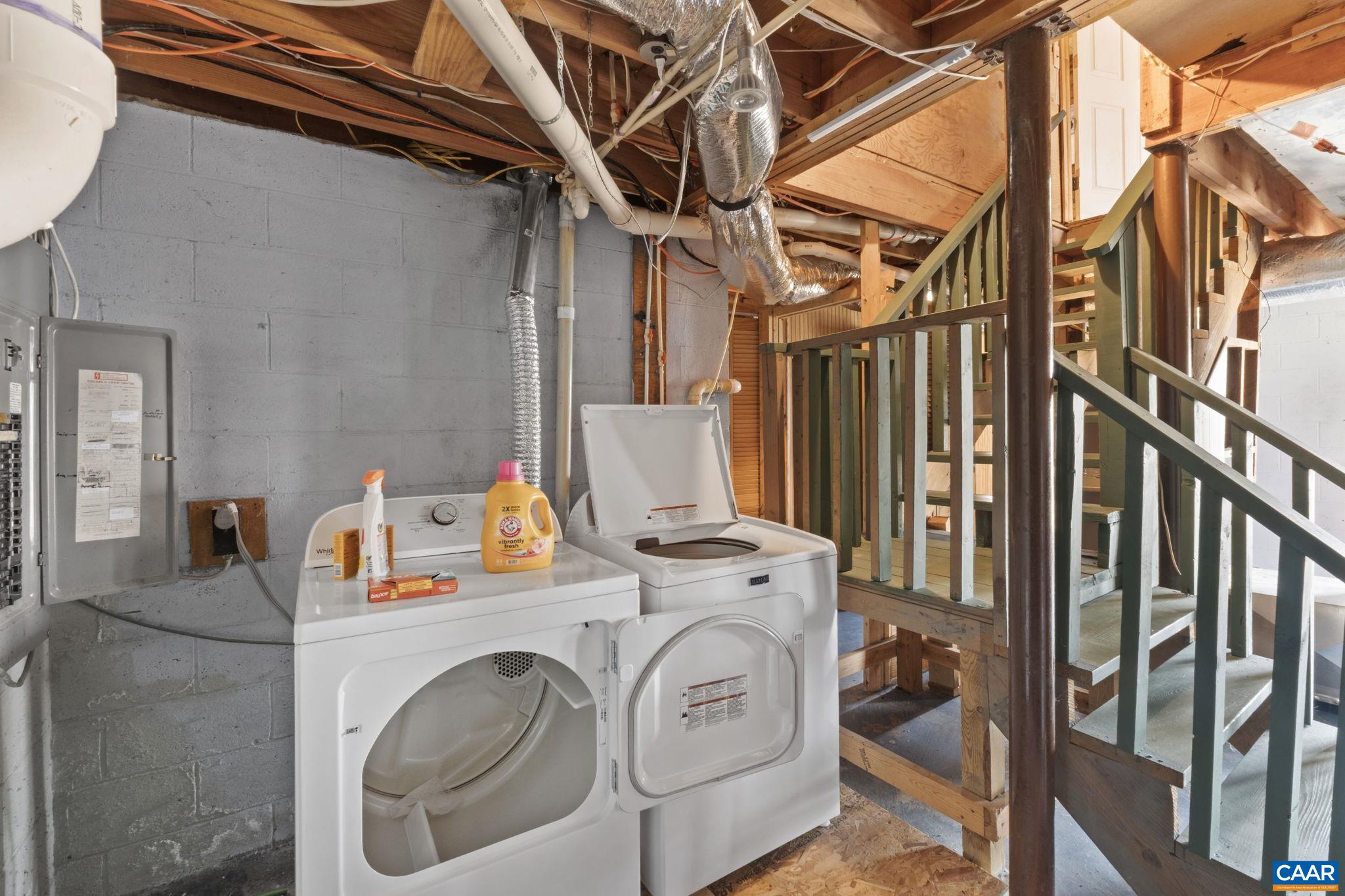 1522 HOLLAND CREEK RD, LOUISA, Virginia 23093, 3 Bedrooms Bedrooms, ,1 BathroomBathrooms,Residential,1522 HOLLAND CREEK RD,674698 MLS # 674698