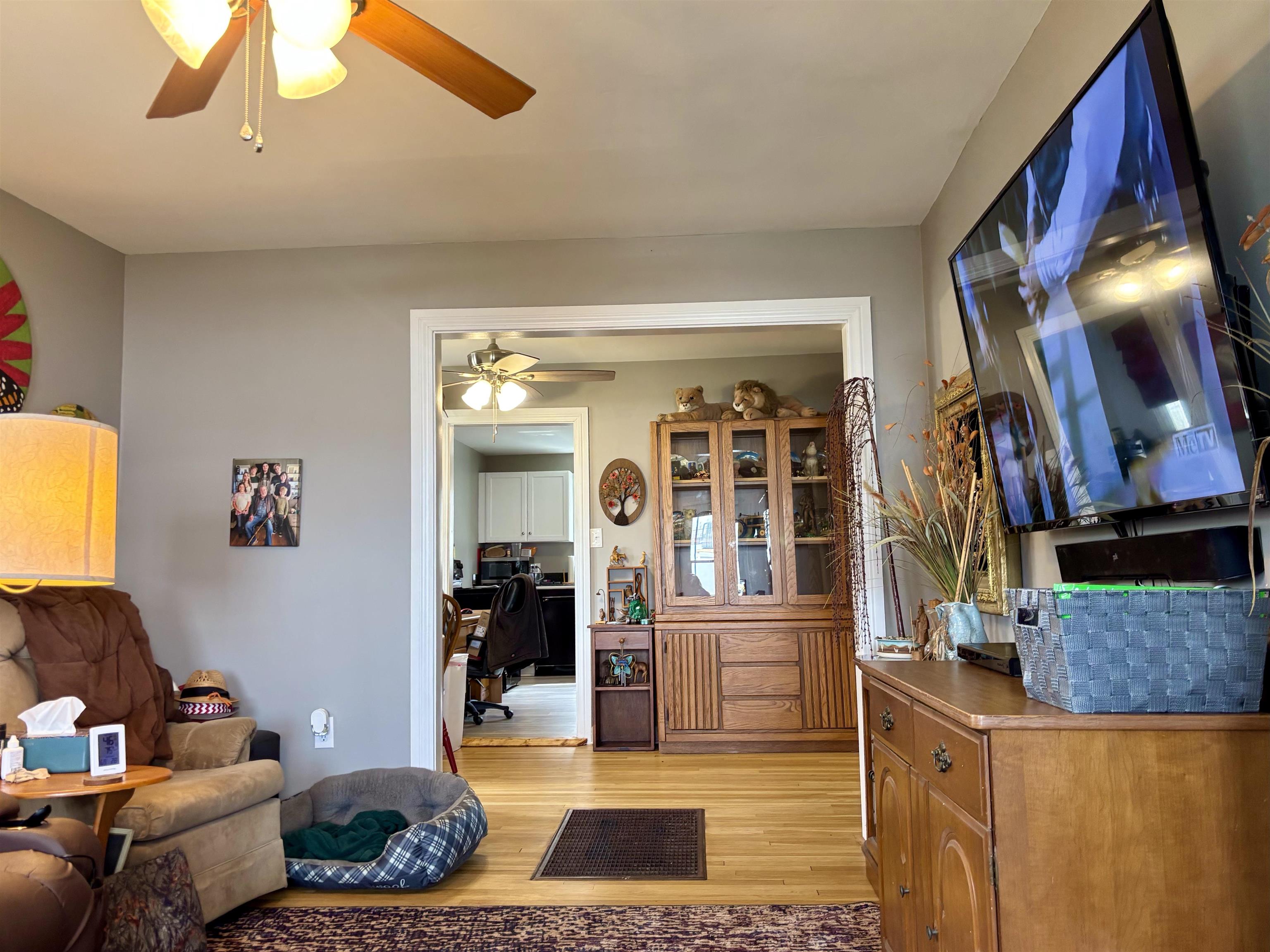 108 W PEABODY ST, STAUNTON, Virginia 24401, 2 Bedrooms Bedrooms, ,1 BathroomBathrooms,Residential,108 W PEABODY ST,674703 MLS # 674703