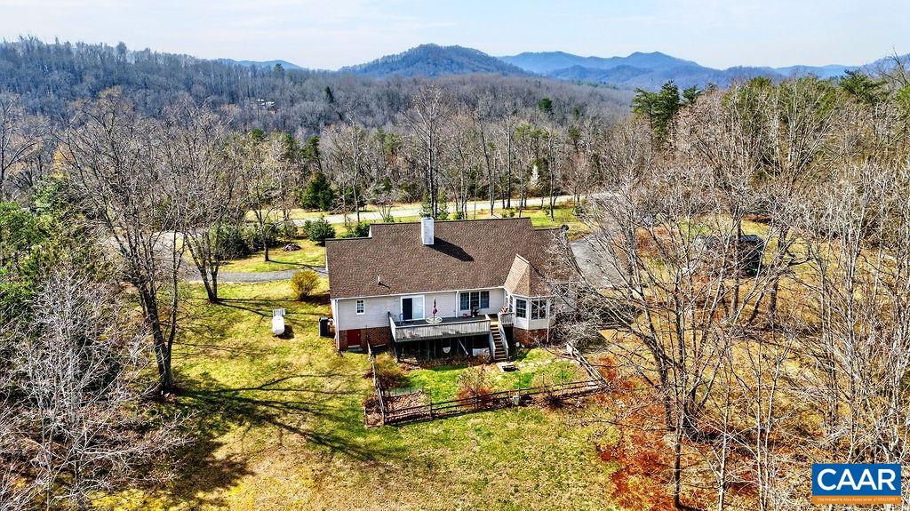 241 TRUSLOWS LN, NELLYSFORD, Virginia 22958, 3 Bedrooms Bedrooms, ,2 BathroomsBathrooms,Residential,241 TRUSLOWS LN,674708 MLS # 674708