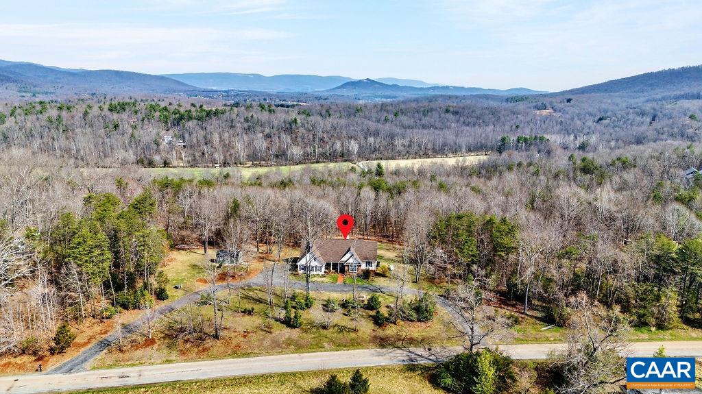 241 TRUSLOWS LN, NELLYSFORD, Virginia 22958, 3 Bedrooms Bedrooms, ,2 BathroomsBathrooms,Residential,241 TRUSLOWS LN,674708 MLS # 674708