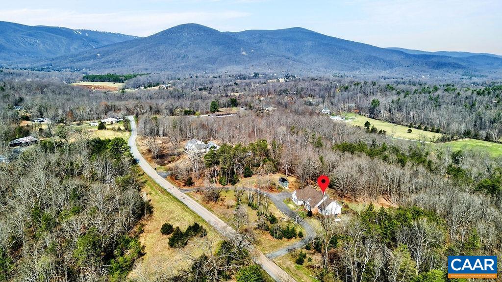 241 TRUSLOWS LN, NELLYSFORD, Virginia 22958, 3 Bedrooms Bedrooms, ,2 BathroomsBathrooms,Residential,241 TRUSLOWS LN,674708 MLS # 674708