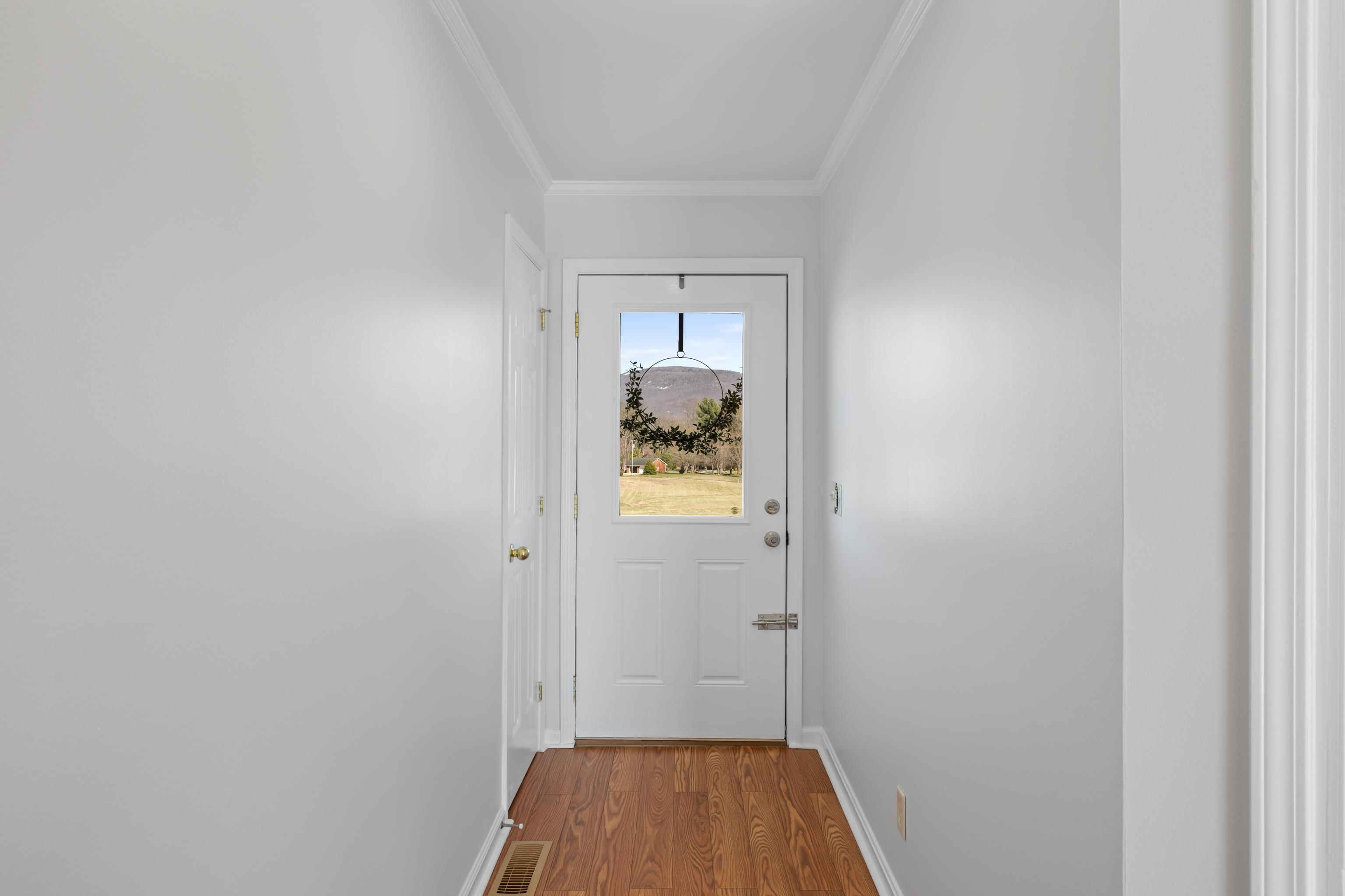 810 ROCKFISH RD, WAYNESBORO, Virginia 22980, 4 Bedrooms Bedrooms, ,2 BathroomsBathrooms,Residential,810 ROCKFISH RD,674710 MLS # 674710