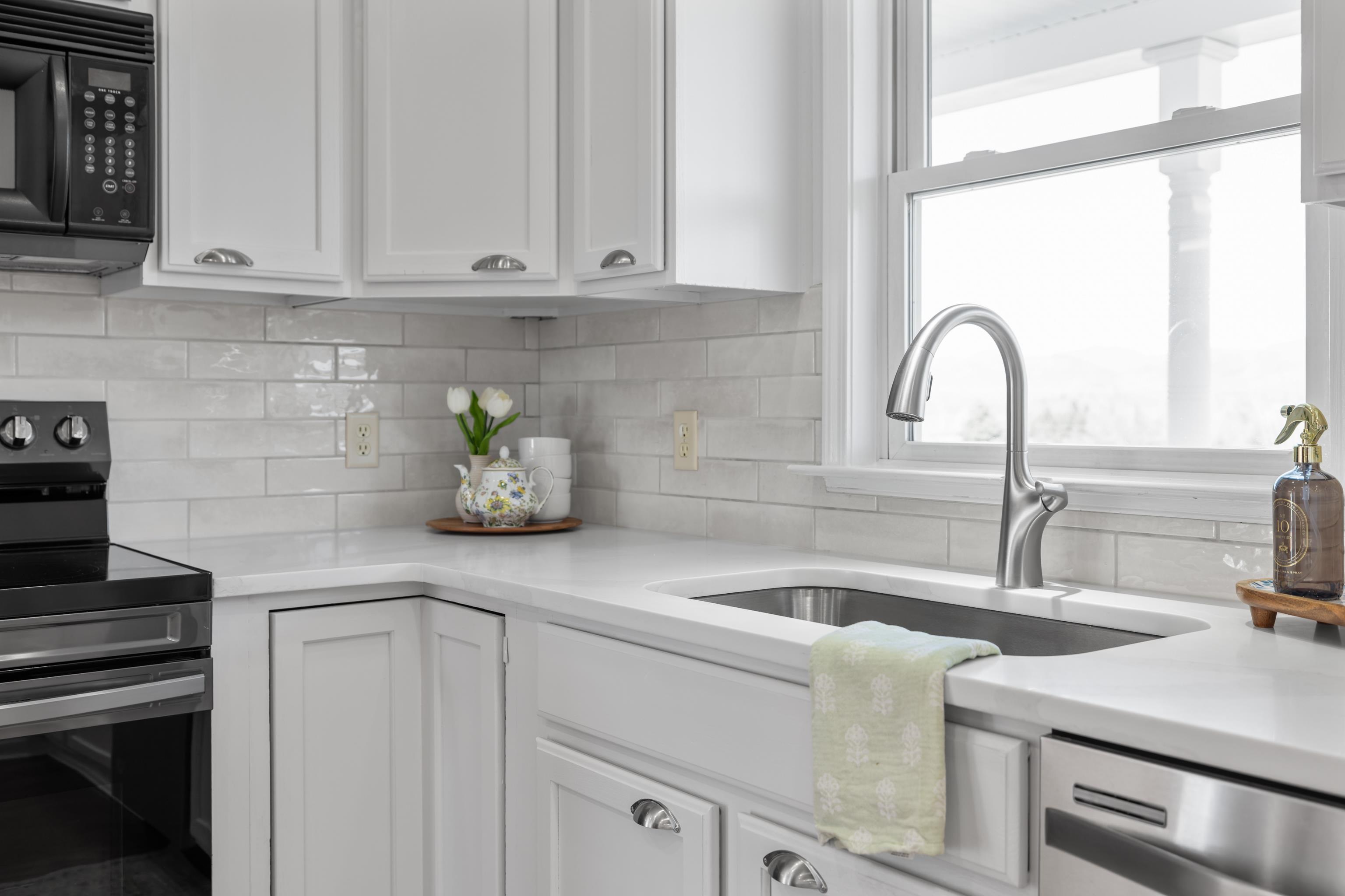 810 ROCKFISH RD, WAYNESBORO, Virginia 22980, 4 Bedrooms Bedrooms, ,2 BathroomsBathrooms,Residential,810 ROCKFISH RD,674710 MLS # 674710