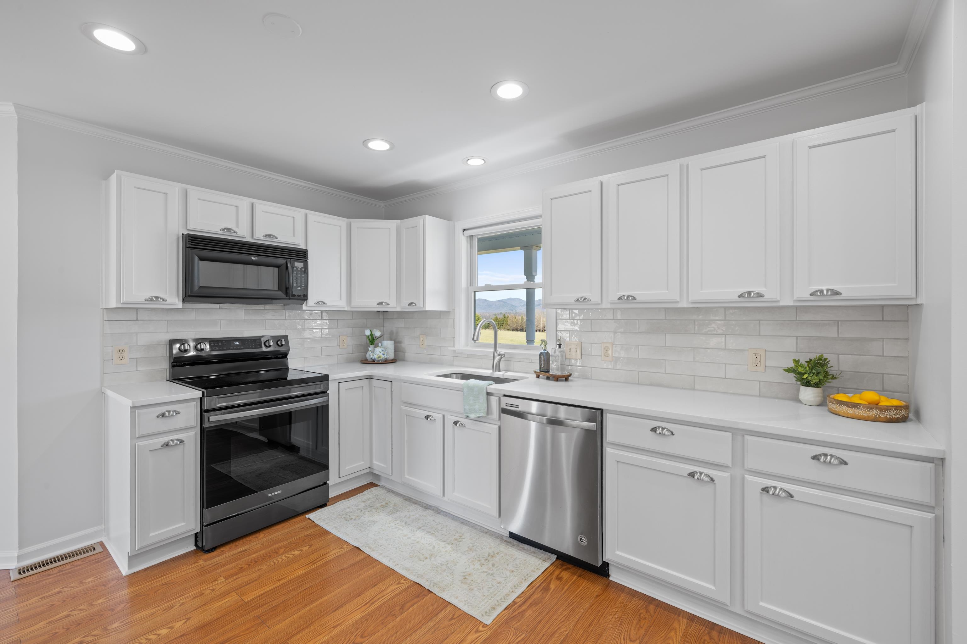 810 ROCKFISH RD, WAYNESBORO, Virginia 22980, 4 Bedrooms Bedrooms, ,2 BathroomsBathrooms,Residential,810 ROCKFISH RD,674710 MLS # 674710