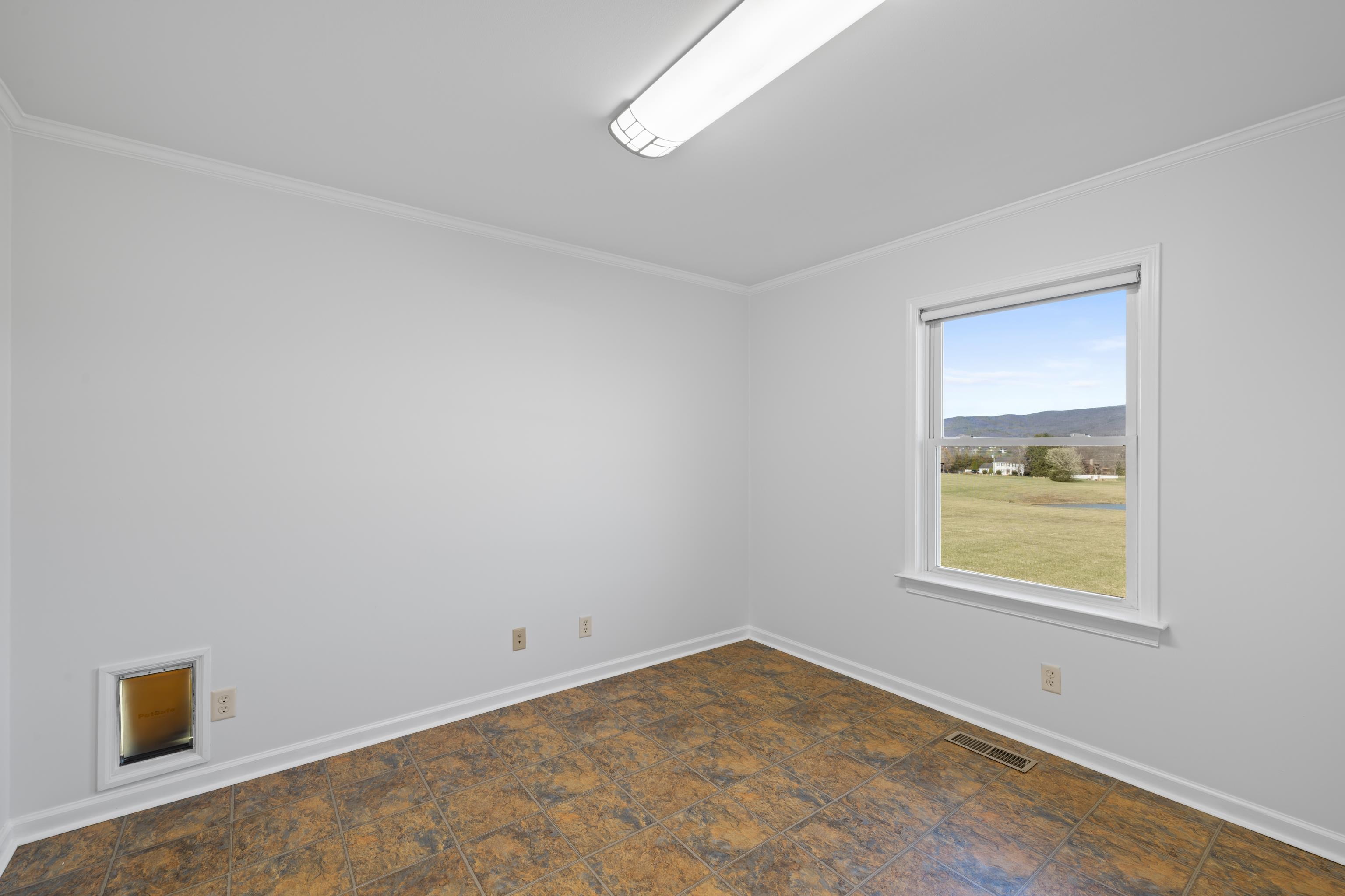 810 ROCKFISH RD, WAYNESBORO, Virginia 22980, 4 Bedrooms Bedrooms, ,2 BathroomsBathrooms,Residential,810 ROCKFISH RD,674710 MLS # 674710