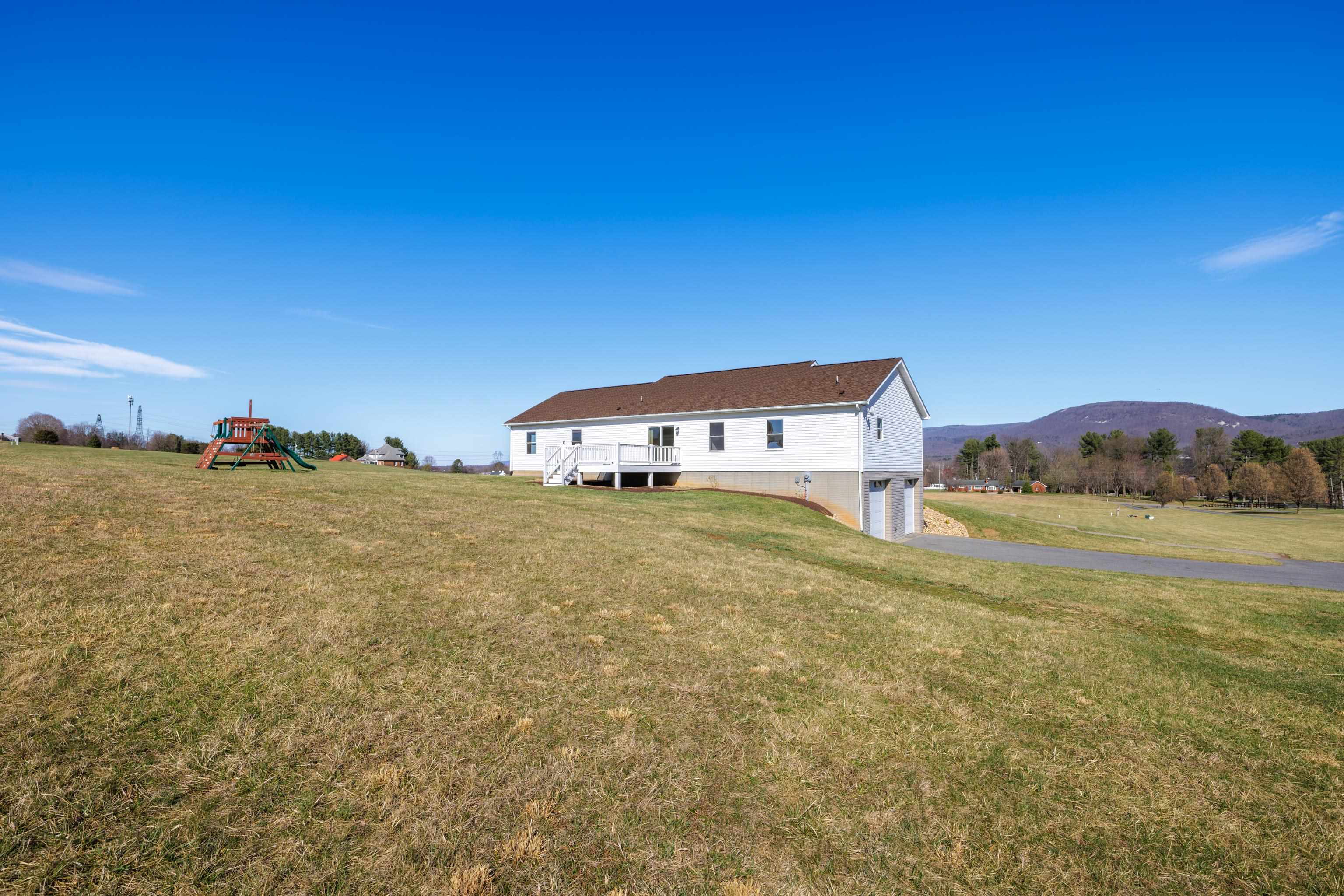 810 ROCKFISH RD, WAYNESBORO, Virginia 22980, 4 Bedrooms Bedrooms, ,2 BathroomsBathrooms,Residential,810 ROCKFISH RD,674710 MLS # 674710
