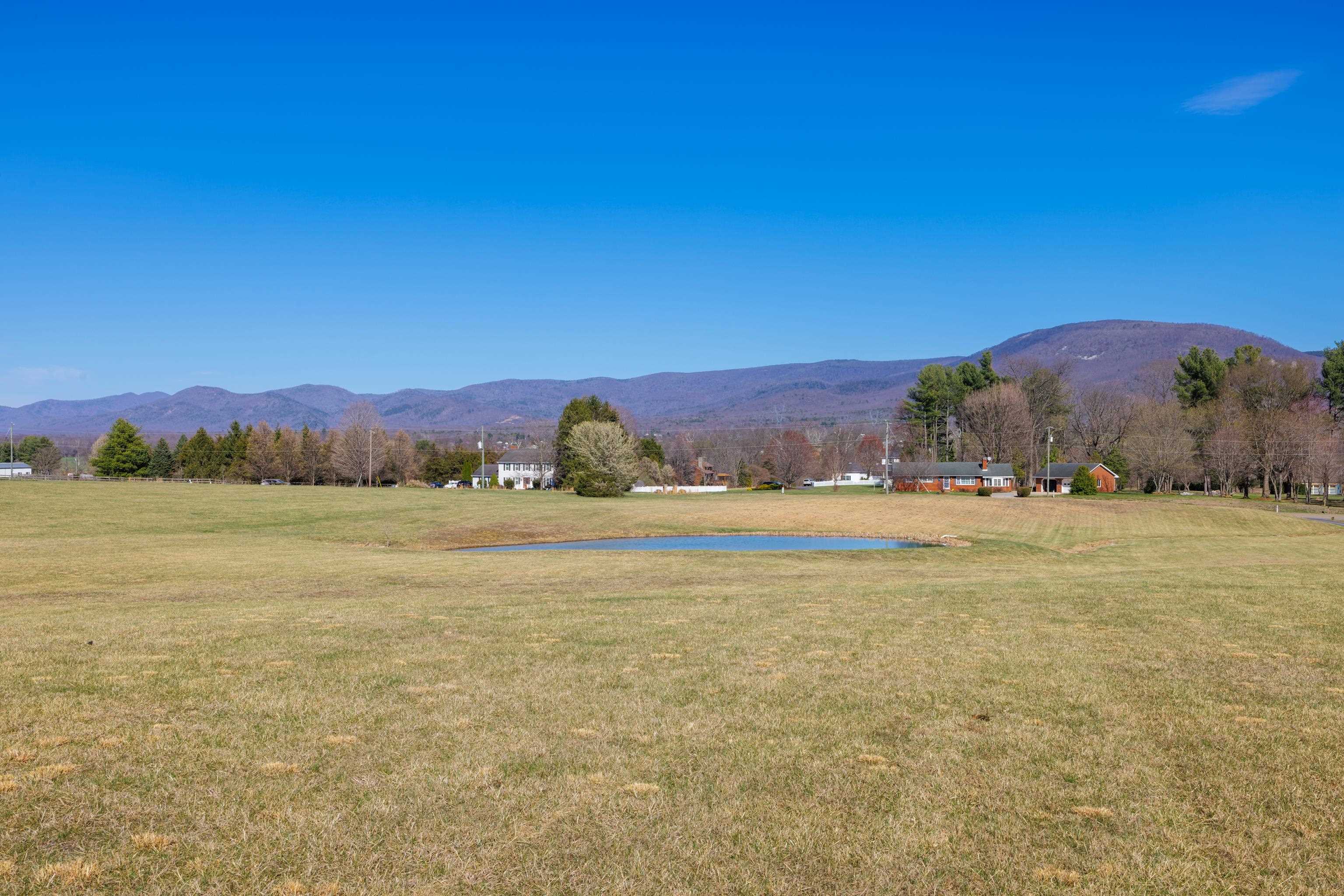 810 ROCKFISH RD, WAYNESBORO, Virginia 22980, 4 Bedrooms Bedrooms, ,2 BathroomsBathrooms,Residential,810 ROCKFISH RD,674710 MLS # 674710