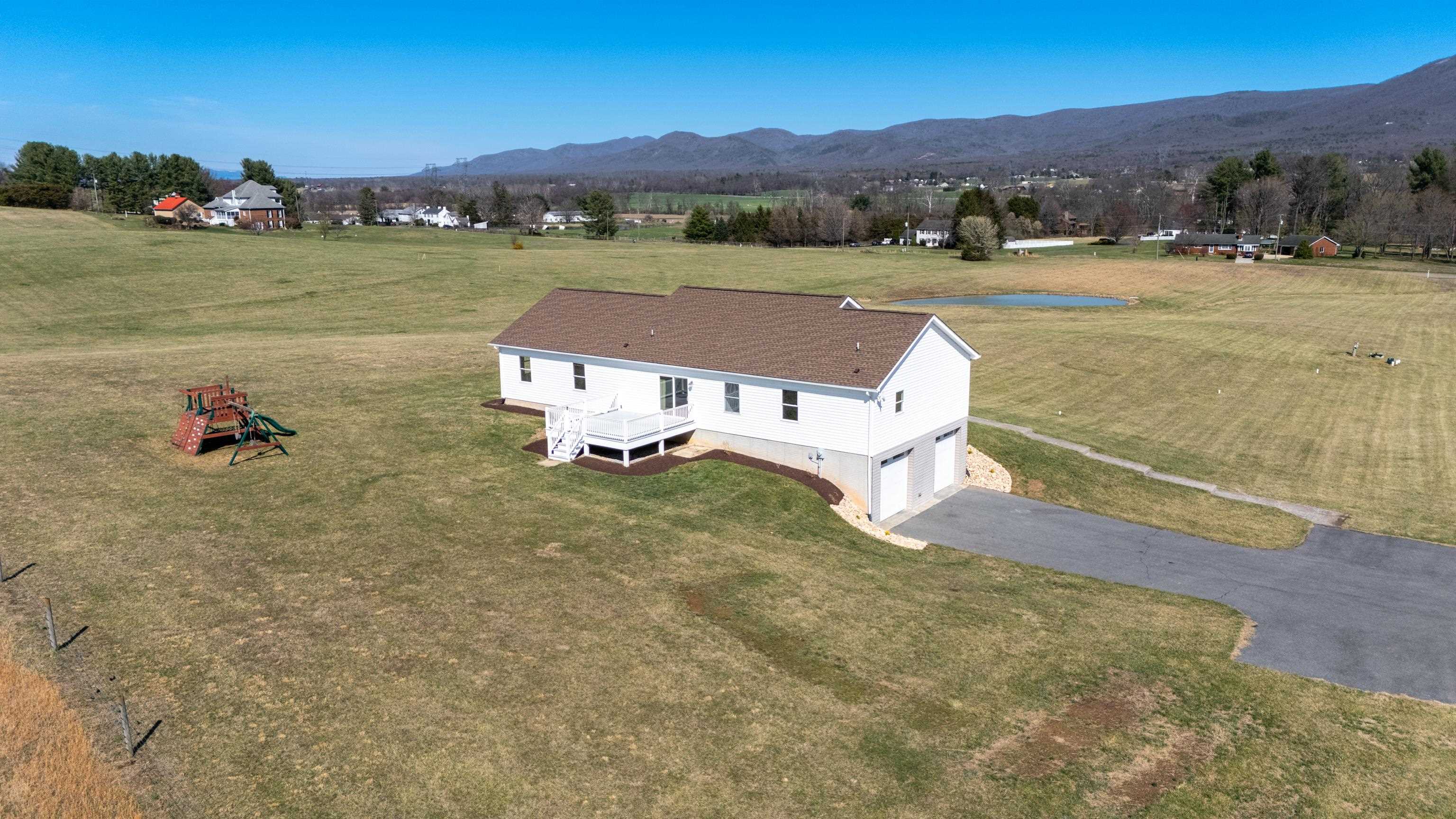 810 ROCKFISH RD, WAYNESBORO, Virginia 22980, 4 Bedrooms Bedrooms, ,2 BathroomsBathrooms,Residential,810 ROCKFISH RD,674710 MLS # 674710