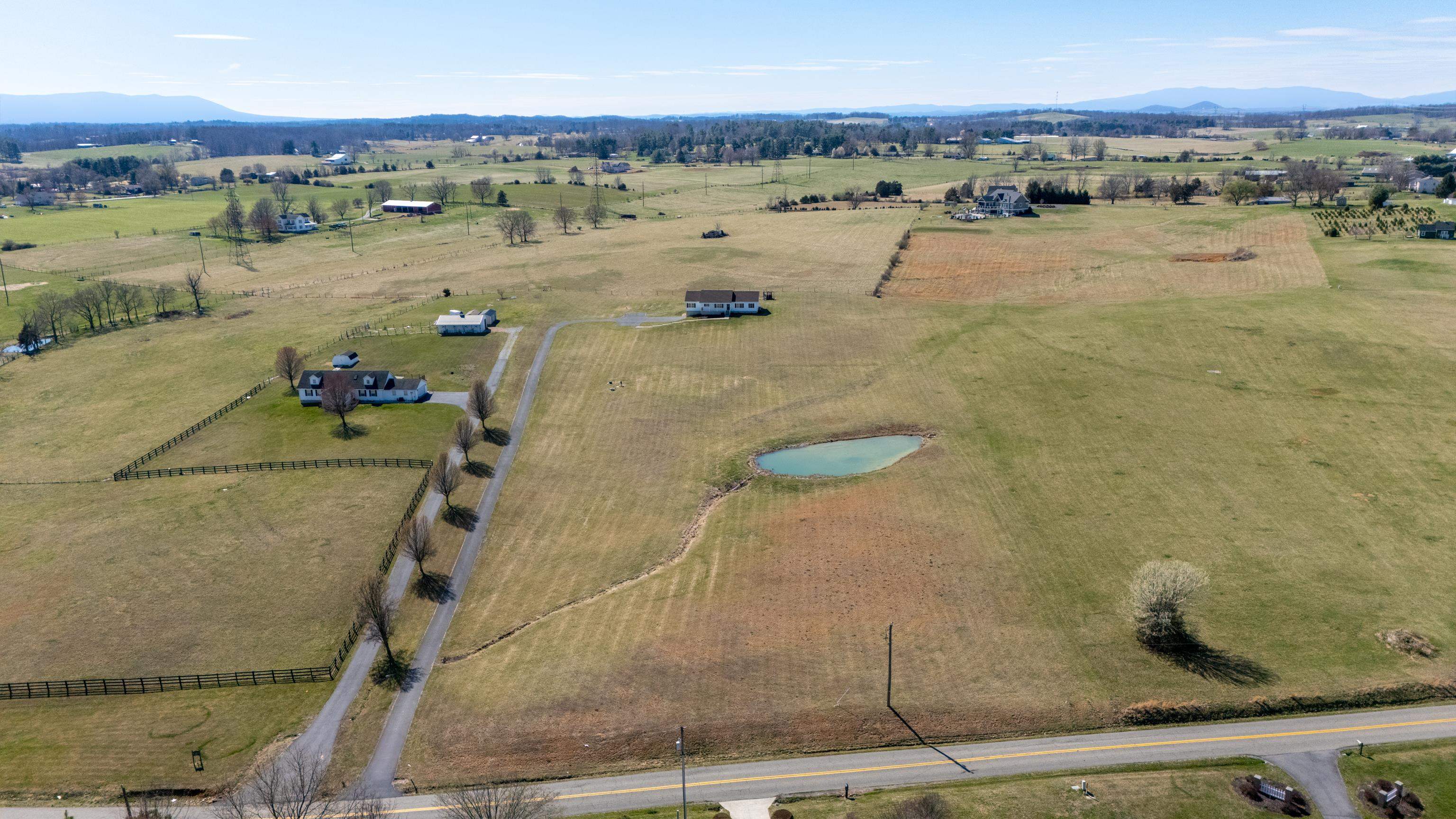 810 ROCKFISH RD, WAYNESBORO, Virginia 22980, 4 Bedrooms Bedrooms, ,2 BathroomsBathrooms,Residential,810 ROCKFISH RD,674710 MLS # 674710