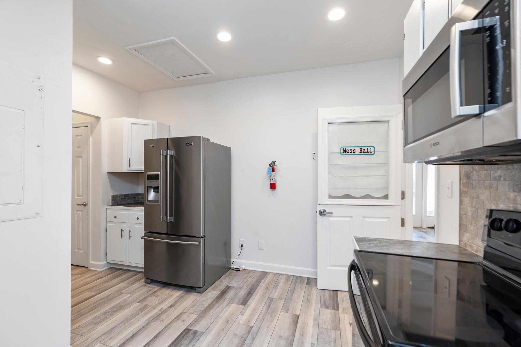 100 RED OAK DR, STAUNTON, Virginia 24401, ,Commercial,100 RED OAK DR,674730 MLS # 674730