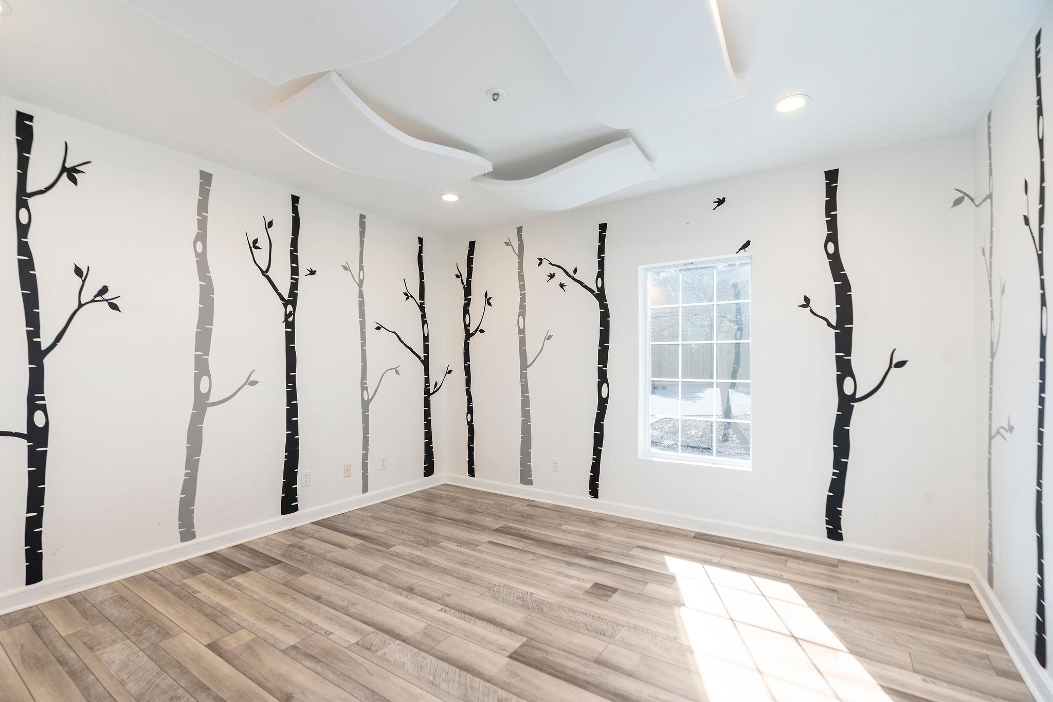 100 RED OAK DR, STAUNTON, Virginia 24401, ,Commercial,100 RED OAK DR,674730 MLS # 674730