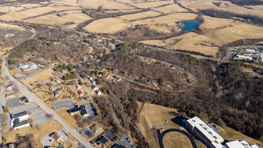 850 COMMERCE RD, STAUNTON, Virginia 24401, ,Land,850 COMMERCE RD,673859 MLS # 673859