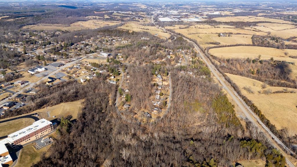 850 COMMERCE RD, STAUNTON, Virginia 24401, ,Land,850 COMMERCE RD,673859 MLS # 673859