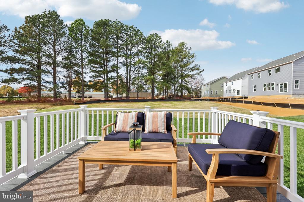 11503 CHALMERS LN, FREDERICKSBURG, Virginia 22407, 5 Bedrooms Bedrooms, ,5 BathroomsBathrooms,Residential,11503 CHALMERS LN,VASP2040278 MLS # VASP2040278