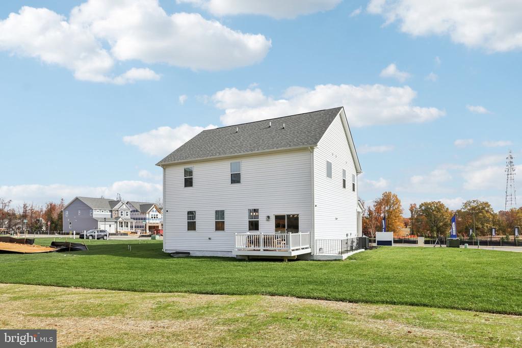 11503 CHALMERS LN, FREDERICKSBURG, Virginia 22407, 5 Bedrooms Bedrooms, ,5 BathroomsBathrooms,Residential,11503 CHALMERS LN,VASP2040278 MLS # VASP2040278