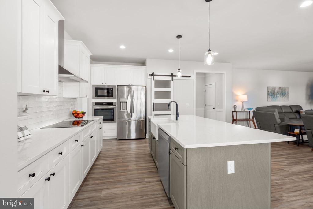 8109 CAMPFIRE LANE, FREDERICKSBURG, Virginia 22407, 4 Bedrooms Bedrooms, ,3 BathroomsBathrooms,Residential,8109 CAMPFIRE LANE,VASP2040282 MLS # VASP2040282