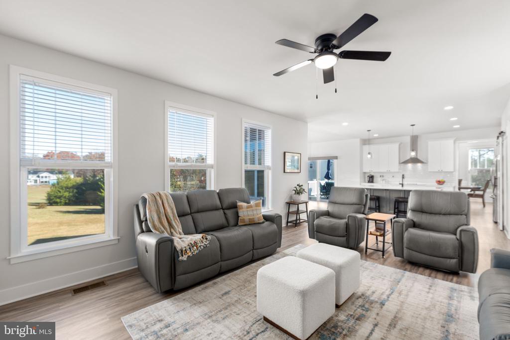 8109 CAMPFIRE LANE, FREDERICKSBURG, Virginia 22407, 4 Bedrooms Bedrooms, ,3 BathroomsBathrooms,Residential,8109 CAMPFIRE LANE,VASP2040282 MLS # VASP2040282