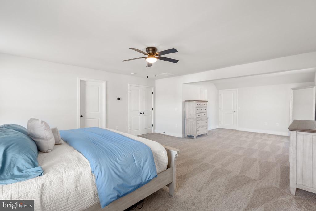 8109 CAMPFIRE LANE, FREDERICKSBURG, Virginia 22407, 4 Bedrooms Bedrooms, ,3 BathroomsBathrooms,Residential,8109 CAMPFIRE LANE,VASP2040282 MLS # VASP2040282