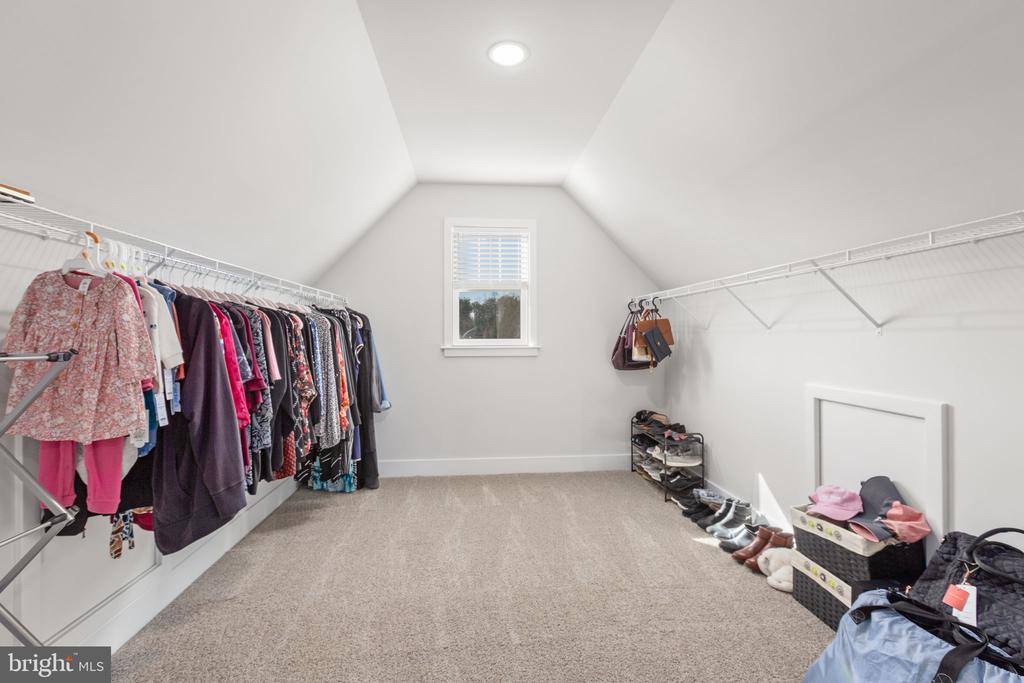 8109 CAMPFIRE LANE, FREDERICKSBURG, Virginia 22407, 4 Bedrooms Bedrooms, ,3 BathroomsBathrooms,Residential,8109 CAMPFIRE LANE,VASP2040282 MLS # VASP2040282