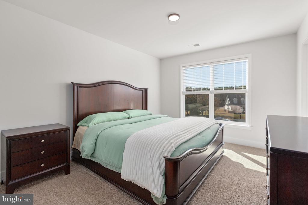 8109 CAMPFIRE LANE, FREDERICKSBURG, Virginia 22407, 4 Bedrooms Bedrooms, ,3 BathroomsBathrooms,Residential,8109 CAMPFIRE LANE,VASP2040282 MLS # VASP2040282