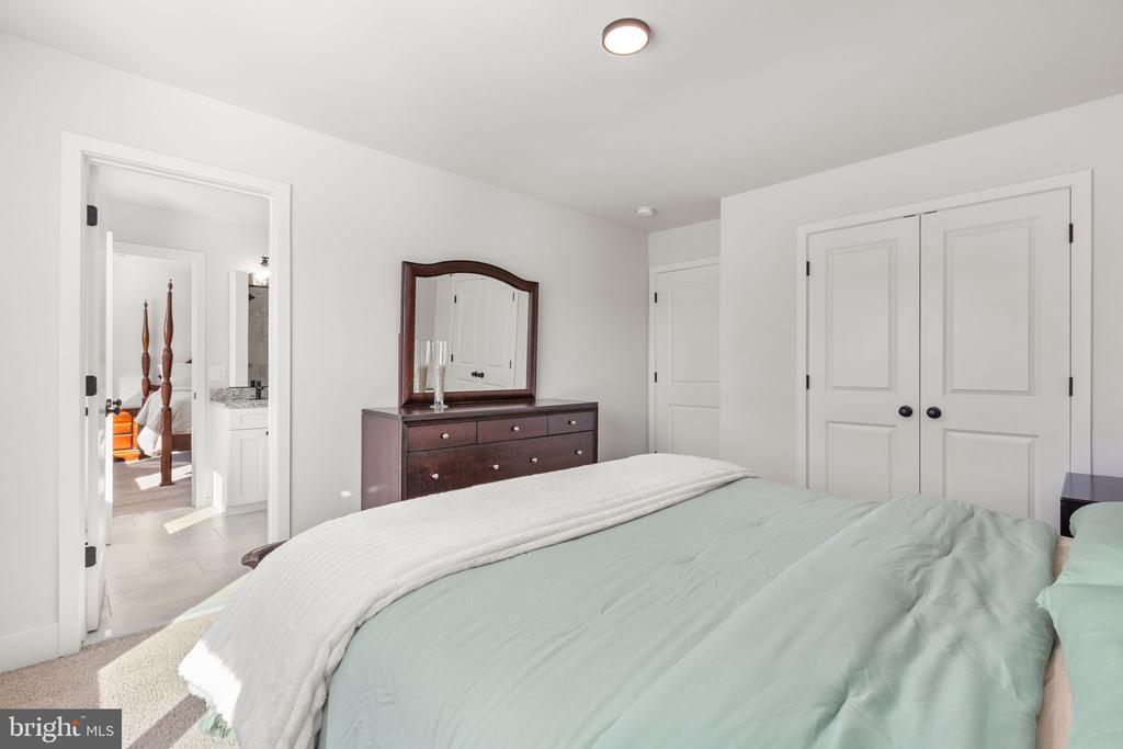 8109 CAMPFIRE LANE, FREDERICKSBURG, Virginia 22407, 4 Bedrooms Bedrooms, ,3 BathroomsBathrooms,Residential,8109 CAMPFIRE LANE,VASP2040282 MLS # VASP2040282