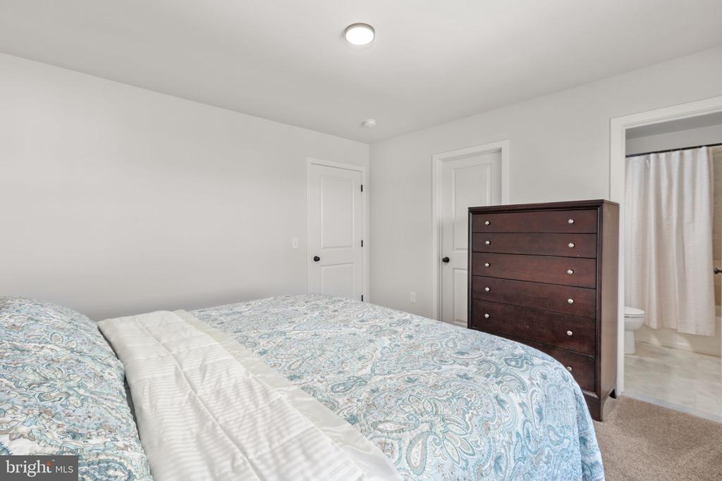 8109 CAMPFIRE LANE, FREDERICKSBURG, Virginia 22407, 4 Bedrooms Bedrooms, ,3 BathroomsBathrooms,Residential,8109 CAMPFIRE LANE,VASP2040282 MLS # VASP2040282