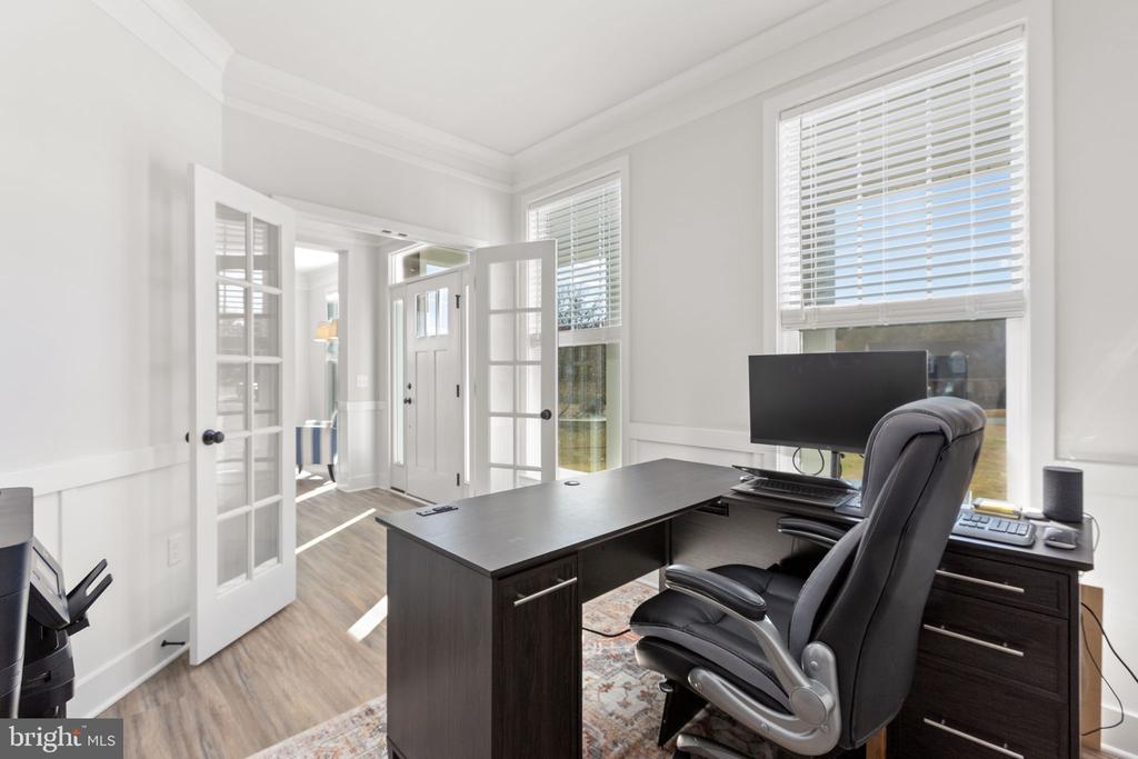 8109 CAMPFIRE LANE, FREDERICKSBURG, Virginia 22407, 4 Bedrooms Bedrooms, ,3 BathroomsBathrooms,Residential,8109 CAMPFIRE LANE,VASP2040282 MLS # VASP2040282