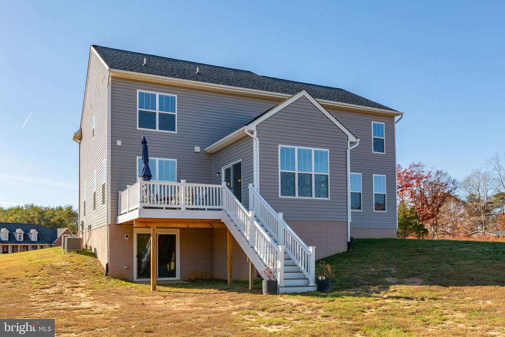 8109 CAMPFIRE LANE, FREDERICKSBURG, Virginia 22407, 4 Bedrooms Bedrooms, ,3 BathroomsBathrooms,Residential,8109 CAMPFIRE LANE,VASP2040282 MLS # VASP2040282