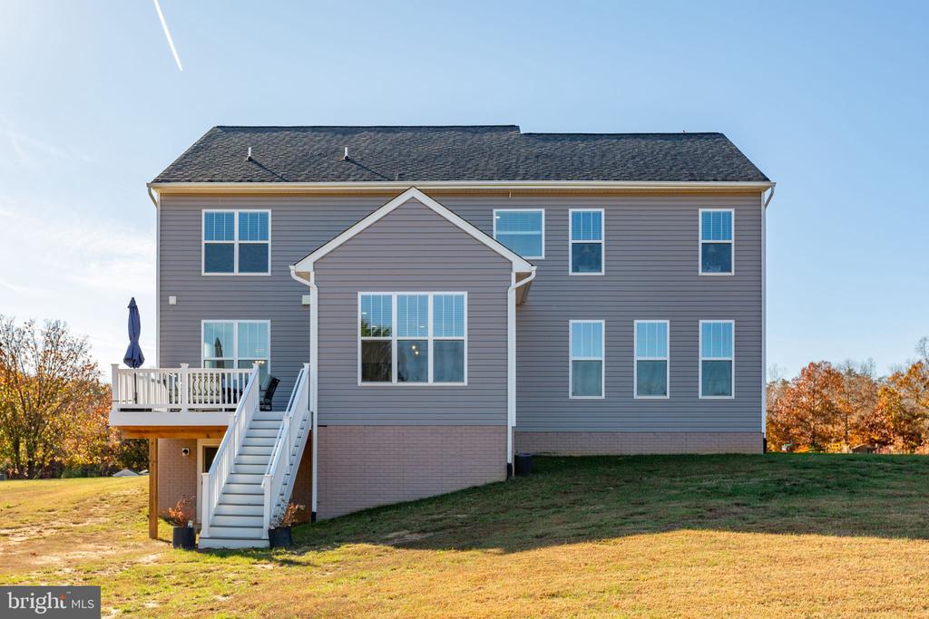 8109 CAMPFIRE LANE, FREDERICKSBURG, Virginia 22407, 4 Bedrooms Bedrooms, ,3 BathroomsBathrooms,Residential,8109 CAMPFIRE LANE,VASP2040282 MLS # VASP2040282