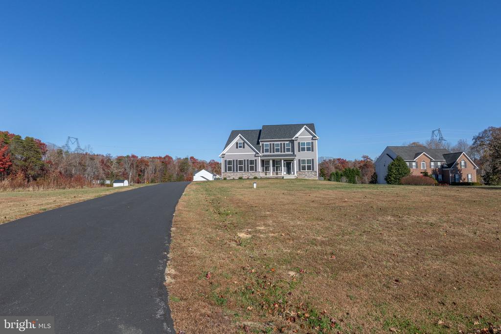 8109 CAMPFIRE LANE, FREDERICKSBURG, Virginia 22407, 4 Bedrooms Bedrooms, ,3 BathroomsBathrooms,Residential,8109 CAMPFIRE LANE,VASP2040282 MLS # VASP2040282