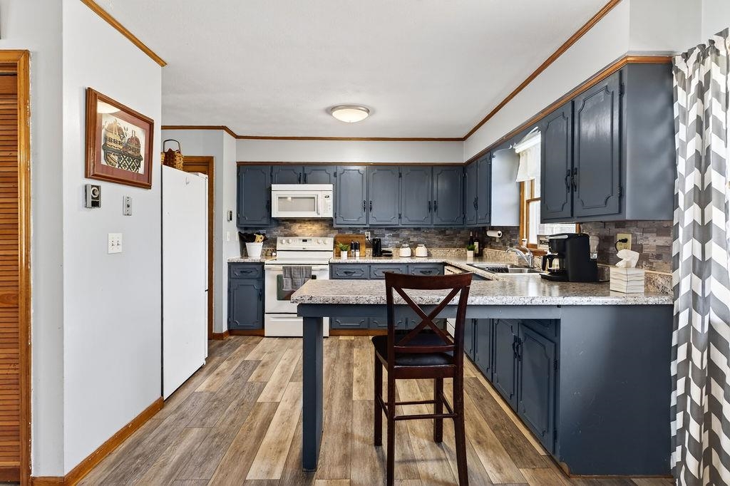 98 OAK ST, CRAIGSVILLE, Virginia 24430, 3 Bedrooms Bedrooms, ,3 BathroomsBathrooms,Residential,98 OAK ST,674713 MLS # 674713