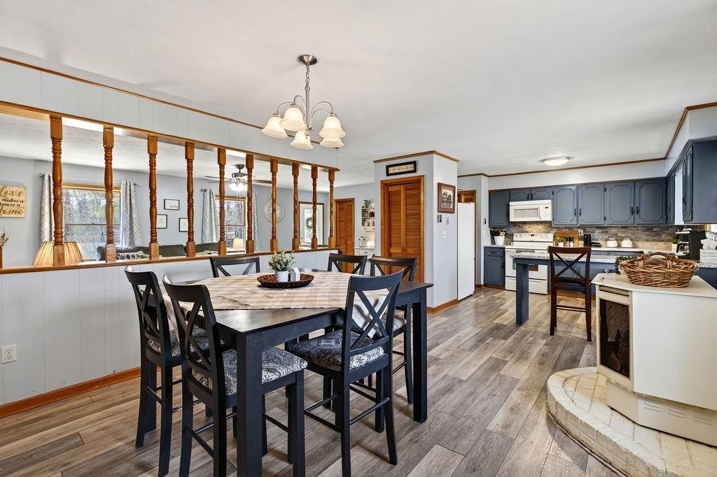 98 OAK ST, CRAIGSVILLE, Virginia 24430, 3 Bedrooms Bedrooms, ,3 BathroomsBathrooms,Residential,98 OAK ST,674713 MLS # 674713