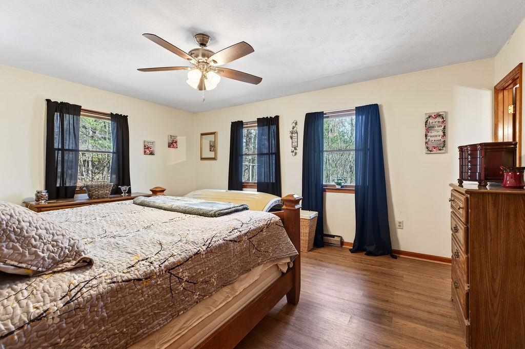 98 OAK ST, CRAIGSVILLE, Virginia 24430, 3 Bedrooms Bedrooms, ,3 BathroomsBathrooms,Residential,98 OAK ST,674713 MLS # 674713