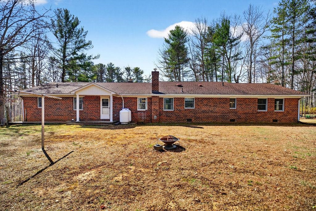 98 OAK ST, CRAIGSVILLE, Virginia 24430, 3 Bedrooms Bedrooms, ,3 BathroomsBathrooms,Residential,98 OAK ST,674713 MLS # 674713