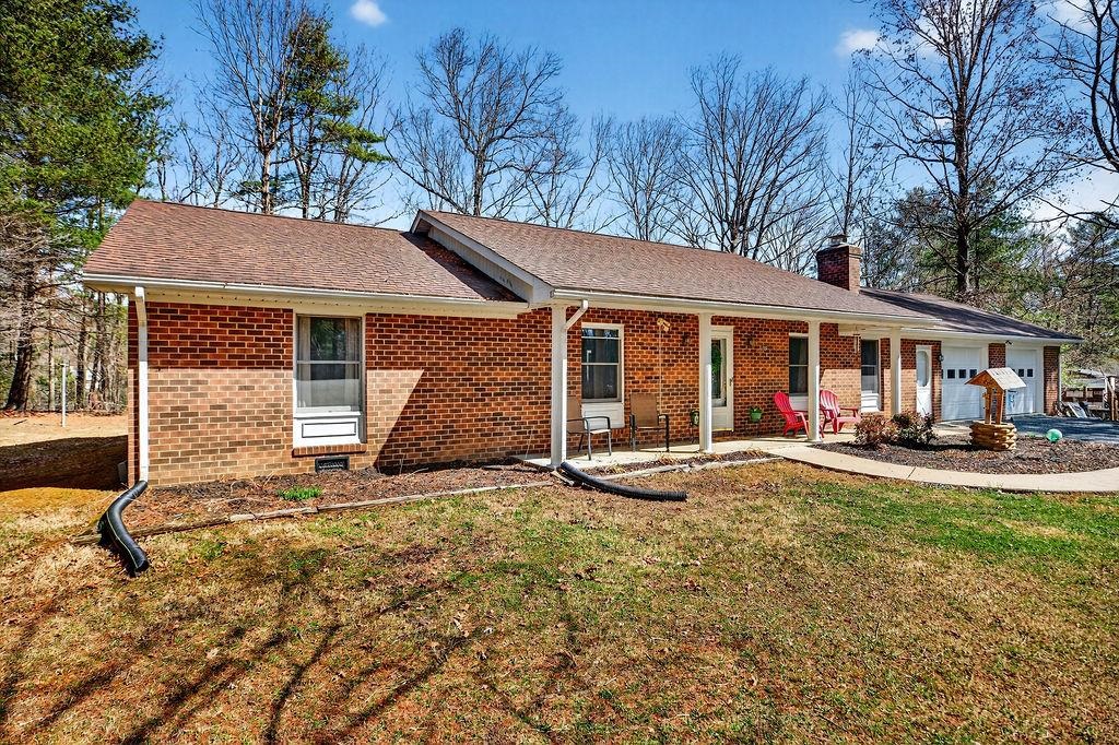 98 OAK ST, CRAIGSVILLE, Virginia 24430, 3 Bedrooms Bedrooms, ,3 BathroomsBathrooms,Residential,98 OAK ST,674713 MLS # 674713