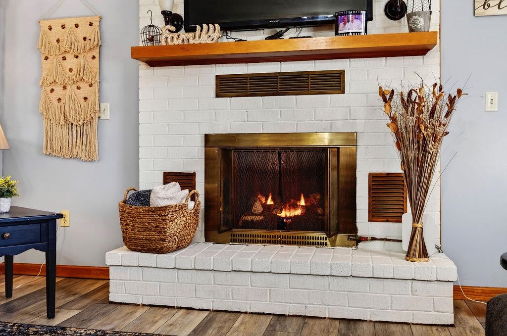 98 OAK ST, CRAIGSVILLE, Virginia 24430, 3 Bedrooms Bedrooms, ,3 BathroomsBathrooms,Residential,98 OAK ST,674713 MLS # 674713