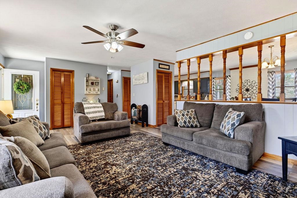 98 OAK ST, CRAIGSVILLE, Virginia 24430, 3 Bedrooms Bedrooms, ,3 BathroomsBathrooms,Residential,98 OAK ST,674713 MLS # 674713