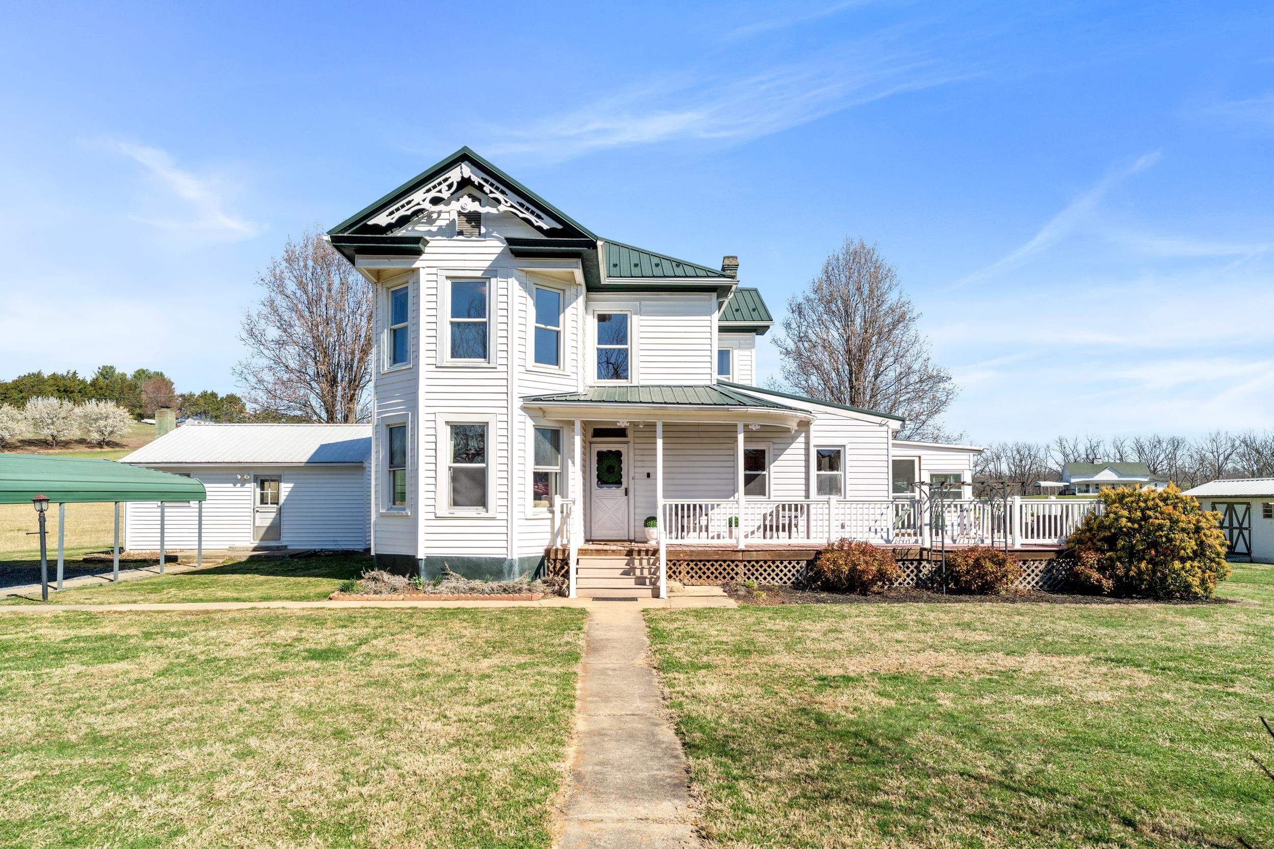 25 TILT HAMMER CIR, STAUNTON, Virginia 24401, 4 Bedrooms Bedrooms, ,2 BathroomsBathrooms,Residential,25 TILT HAMMER CIR,674722 MLS # 674722