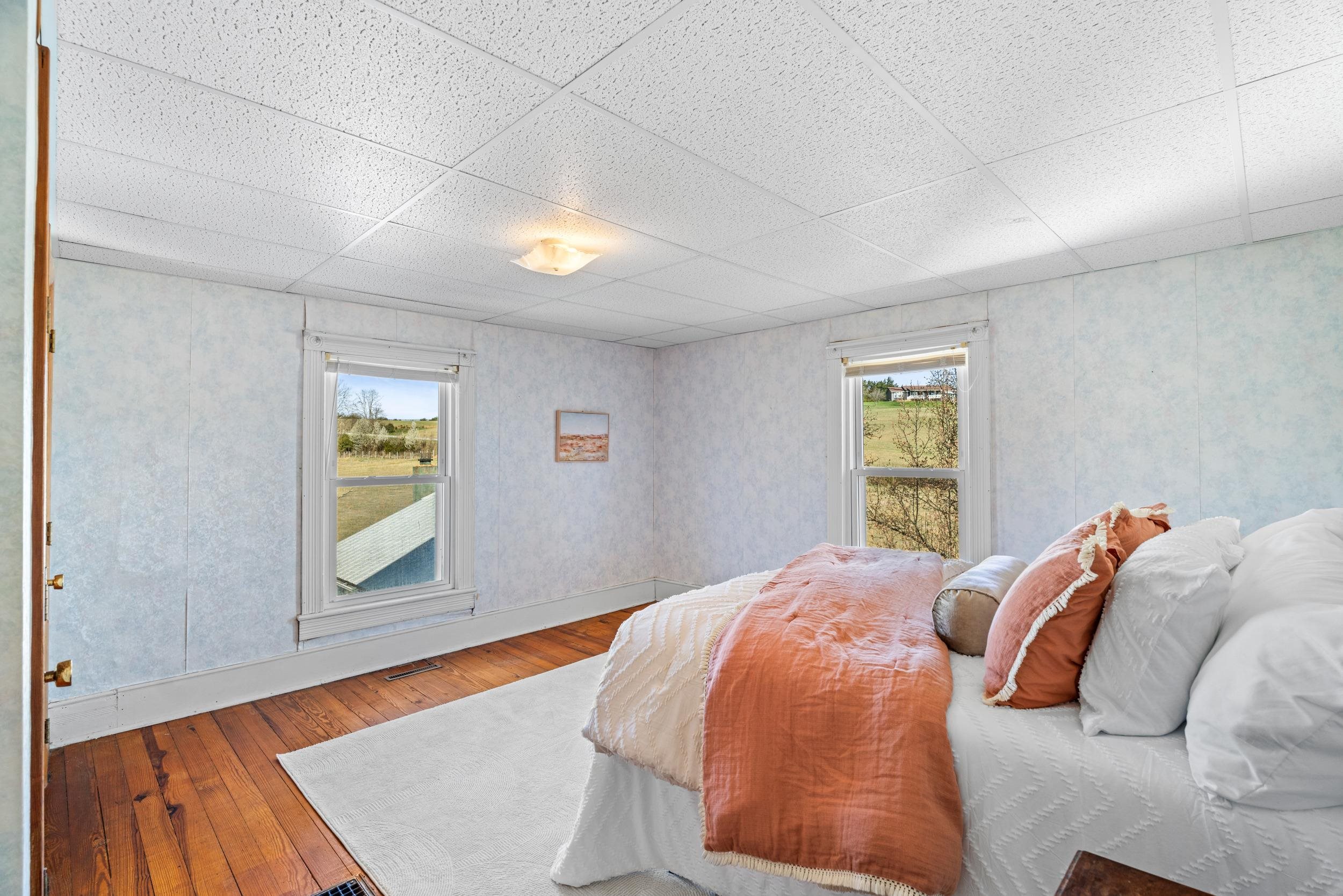 25 TILT HAMMER CIR, STAUNTON, Virginia 24401, 4 Bedrooms Bedrooms, ,2 BathroomsBathrooms,Residential,25 TILT HAMMER CIR,674722 MLS # 674722