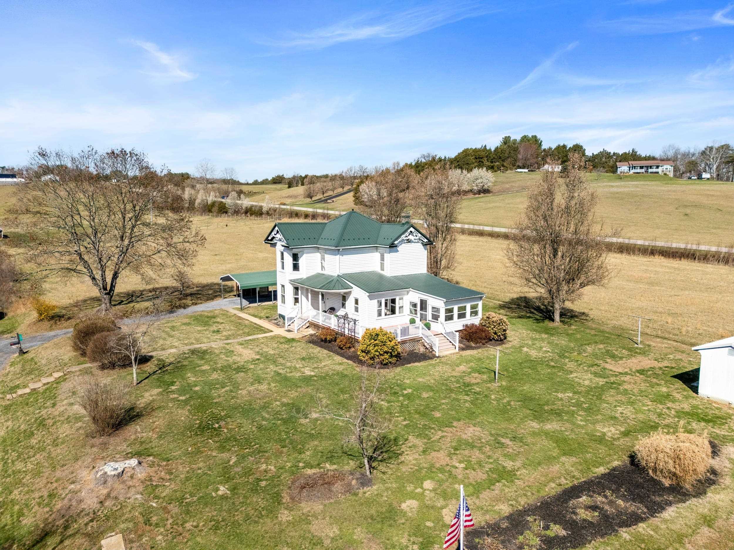 25 TILT HAMMER CIR, STAUNTON, Virginia 24401, 4 Bedrooms Bedrooms, ,2 BathroomsBathrooms,Residential,25 TILT HAMMER CIR,674722 MLS # 674722