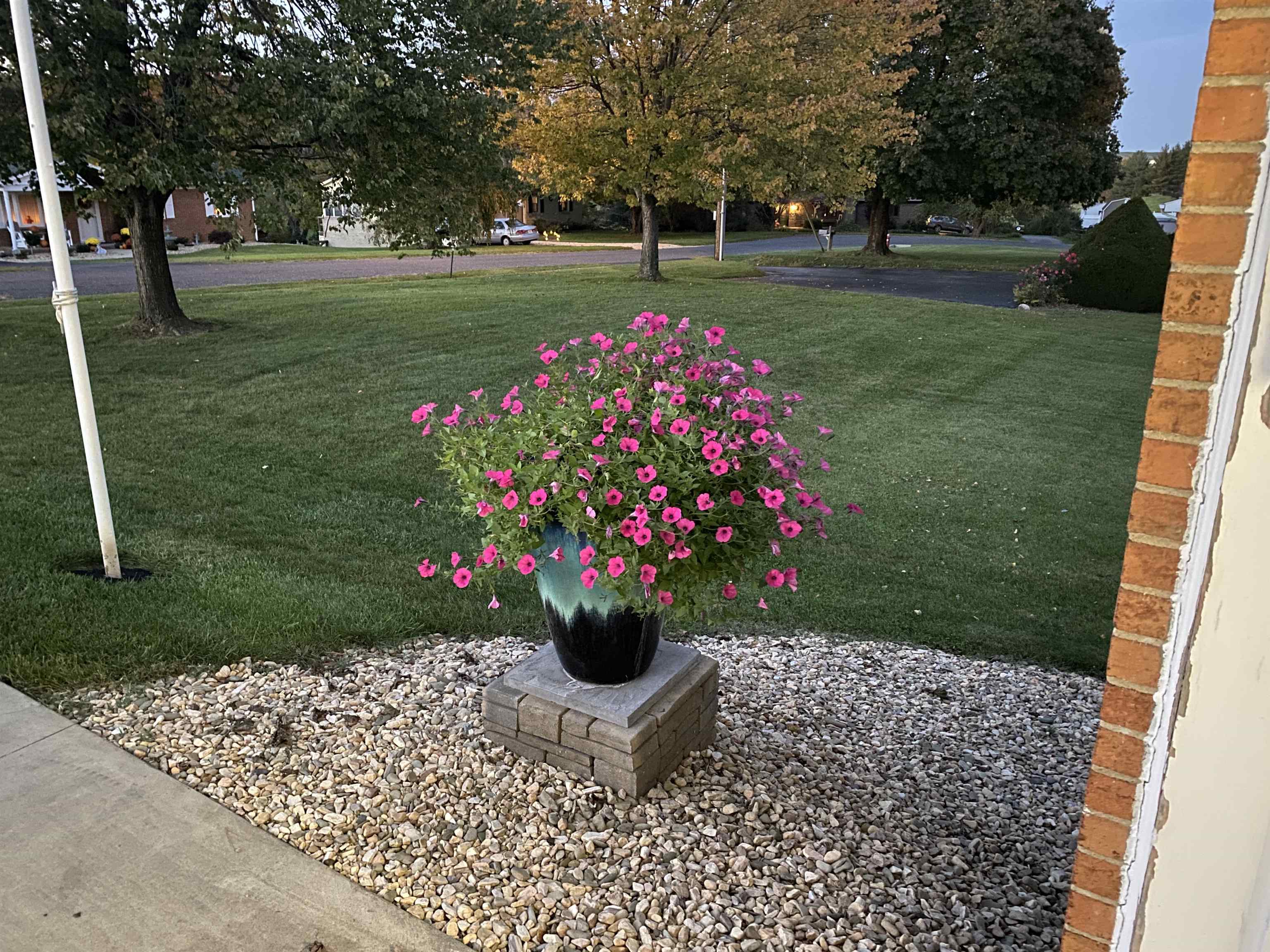 48 CONFEDERATE ST, VERONA, Virginia 24482, 3 Bedrooms Bedrooms, ,2 BathroomsBathrooms,Residential,48 CONFEDERATE ST,674723 MLS # 674723